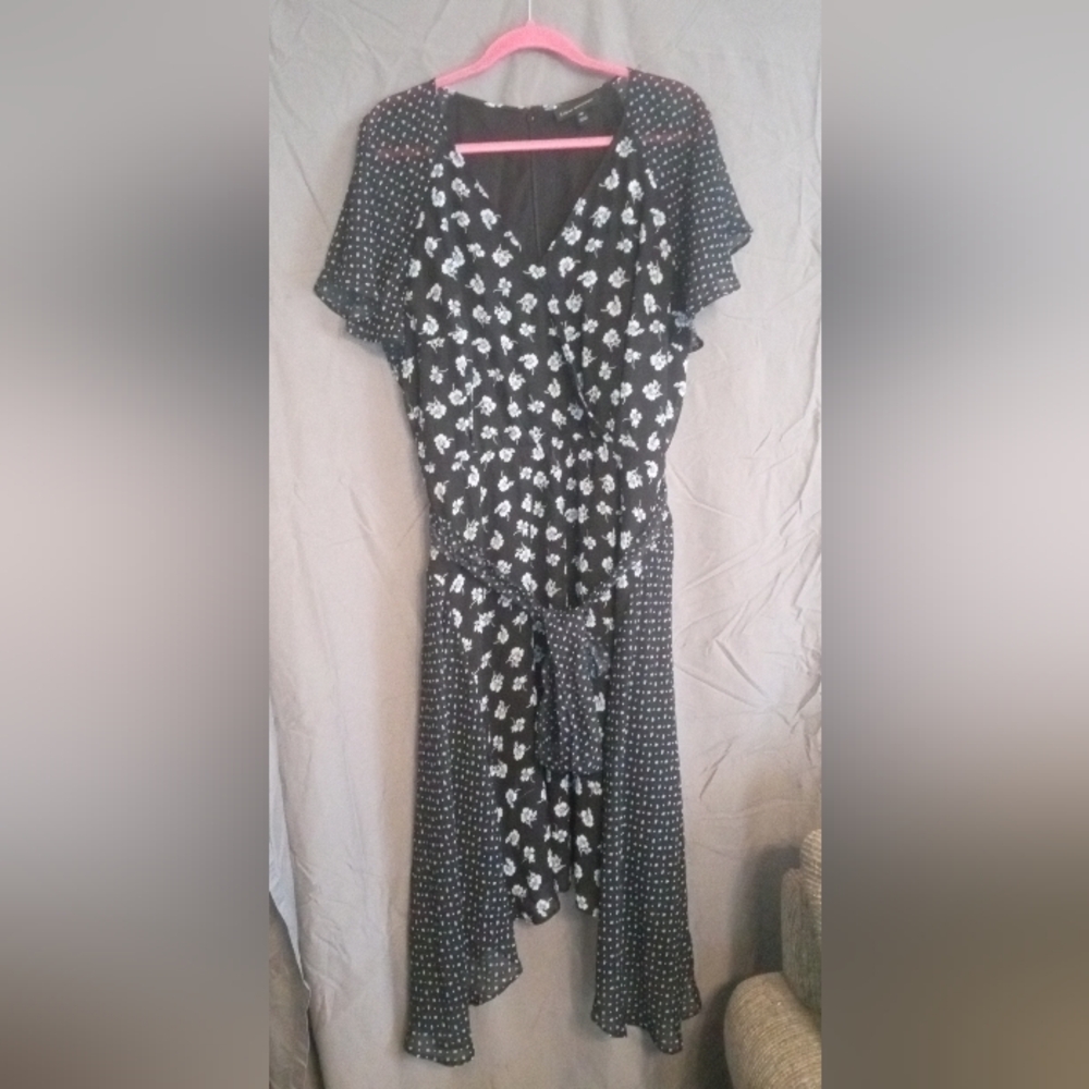 Elegant Black and Blue Floral Dress